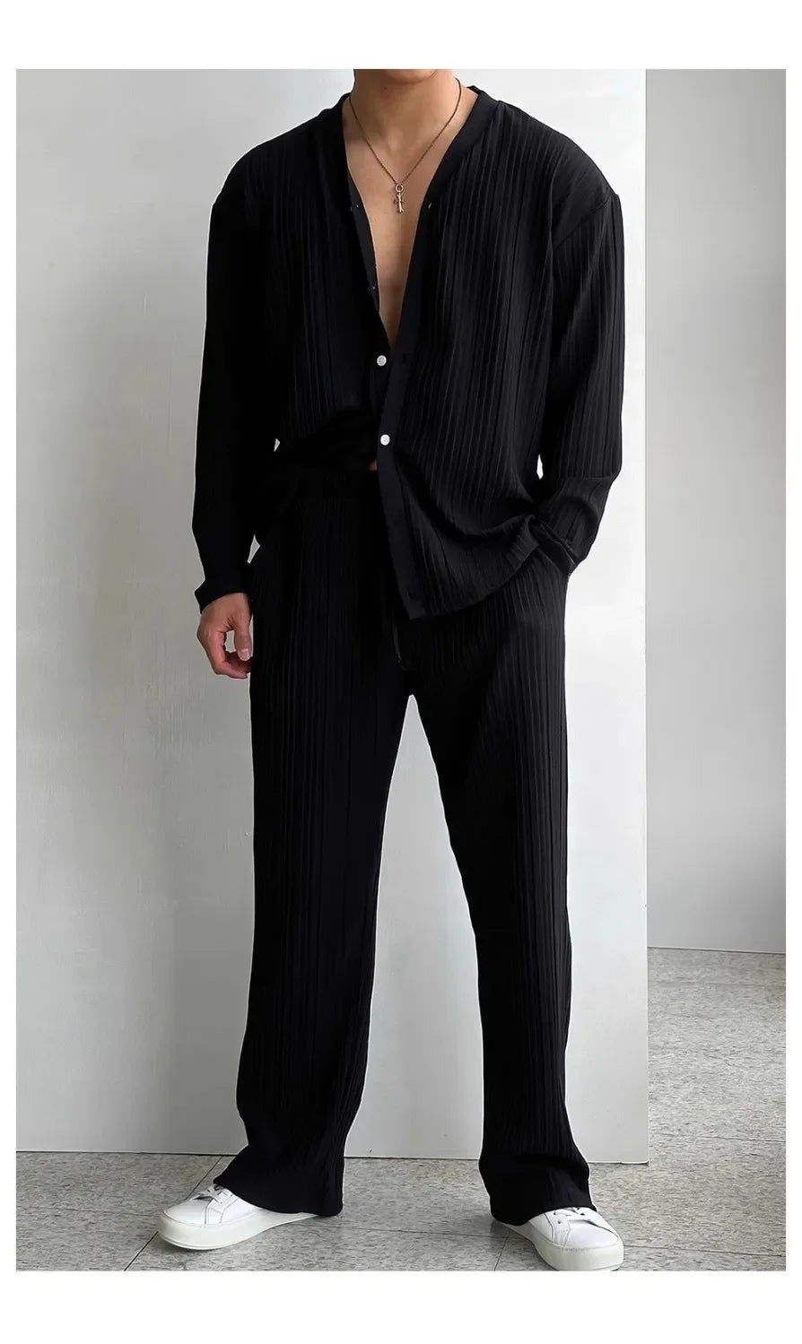 Men Solid V Neck Cardigan Sweater