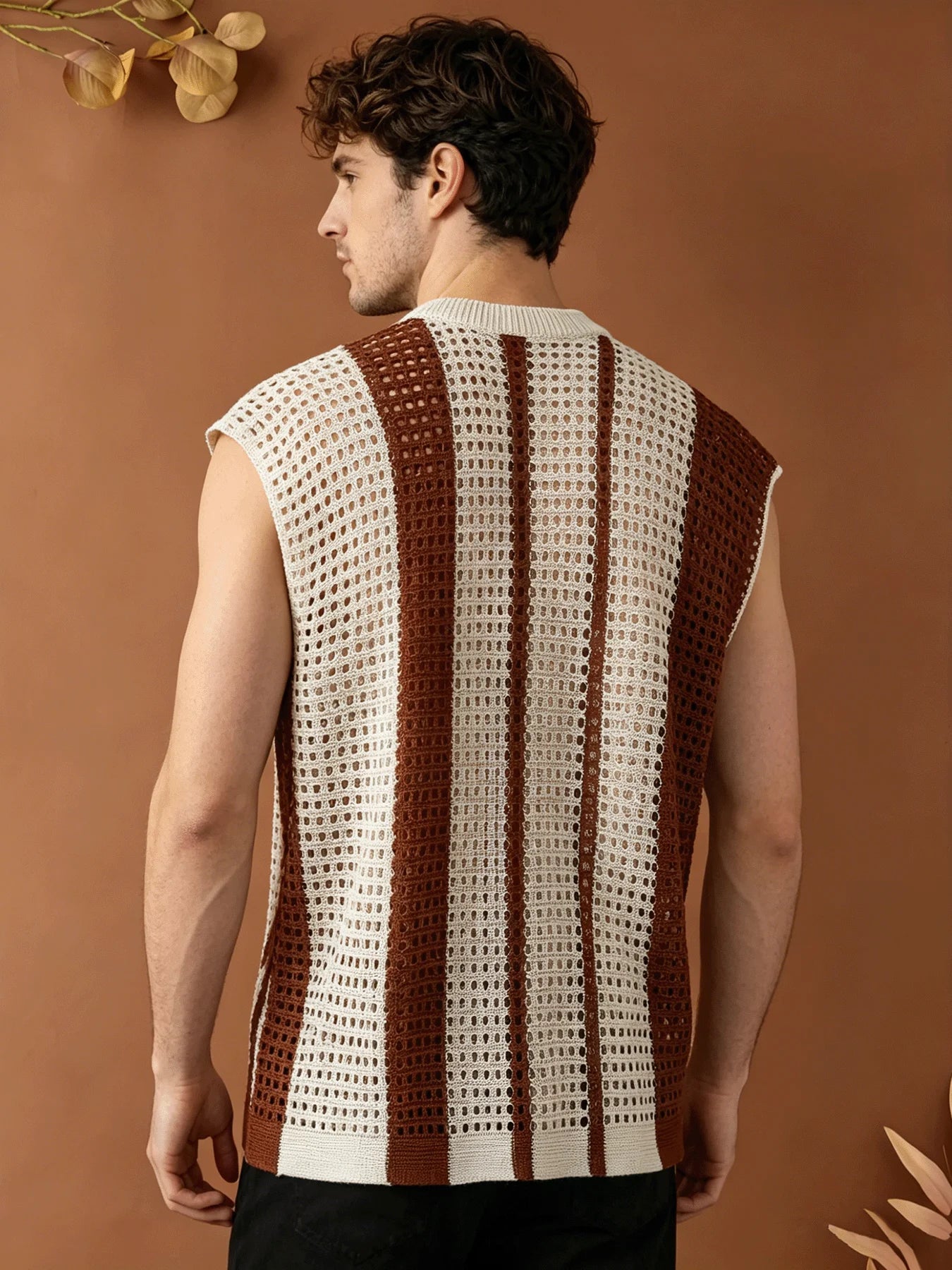 Men’s Knit Sleeveless Vest